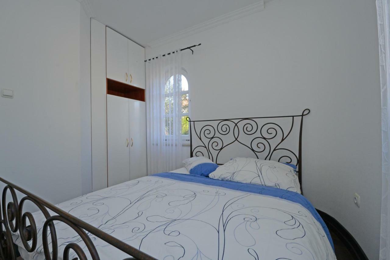 פורץ Villa Zare מראה חיצוני תמונה