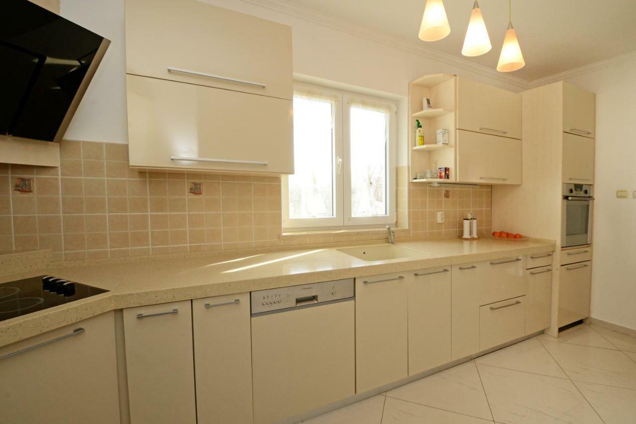 פורץ Villa Zare מראה חיצוני תמונה