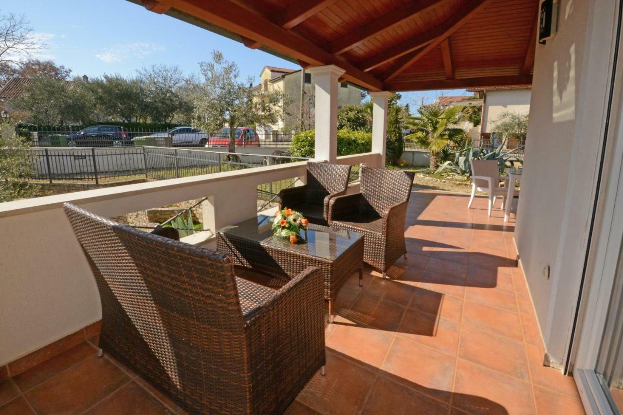 פורץ Villa Zare מראה חיצוני תמונה