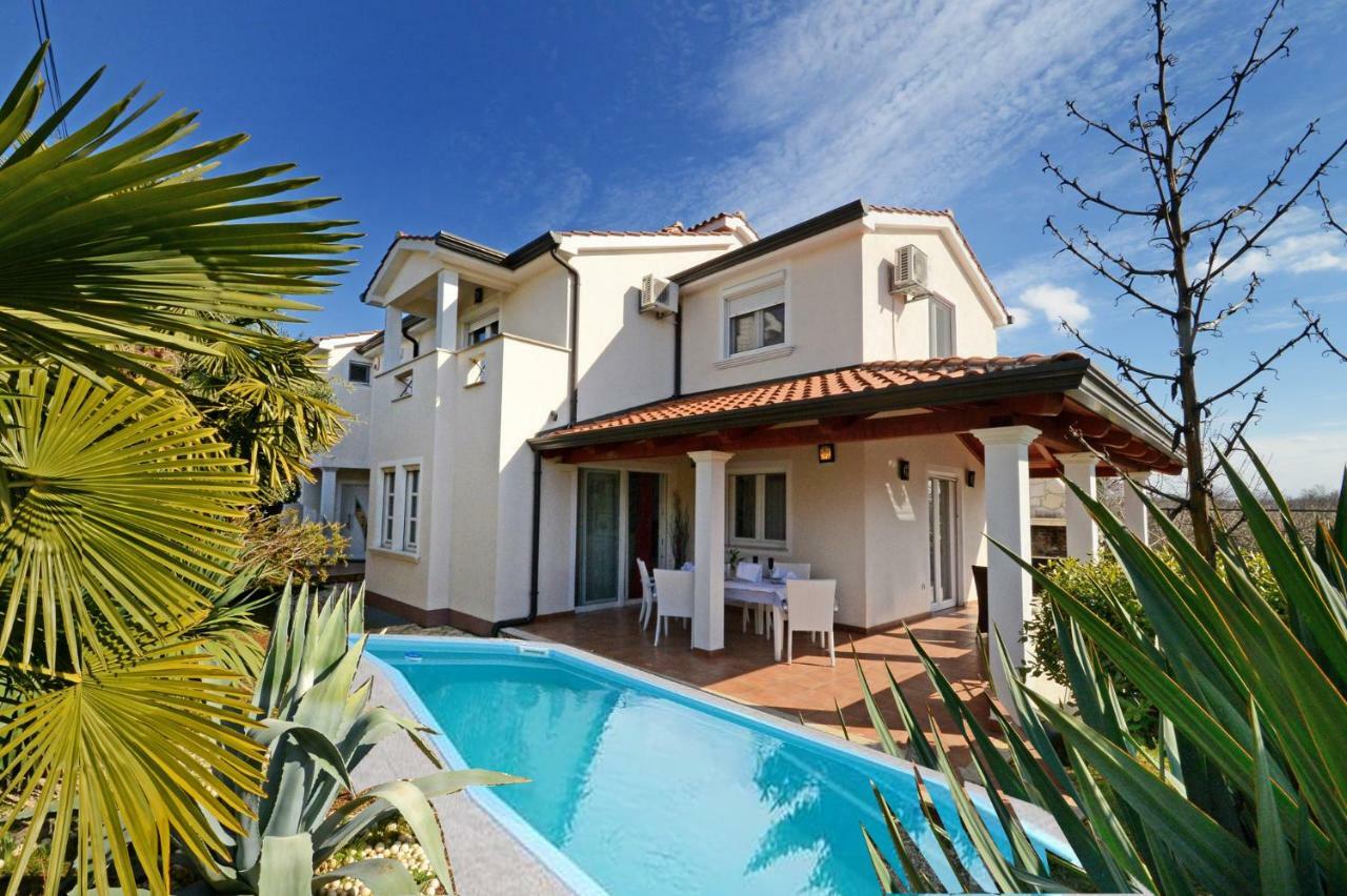 פורץ Villa Zare מראה חיצוני תמונה
